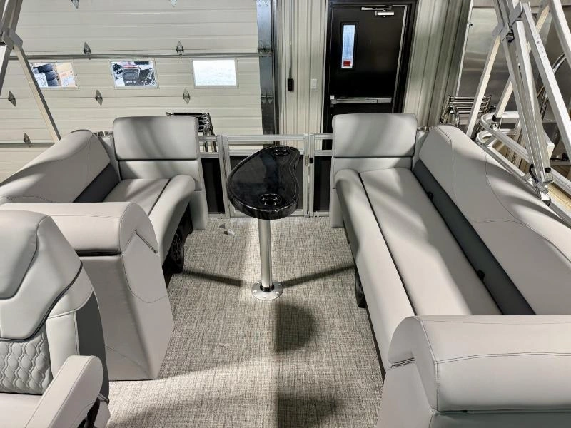 2026 Avalon Vls Quad Lounger Koolfab 19 X 8 alt