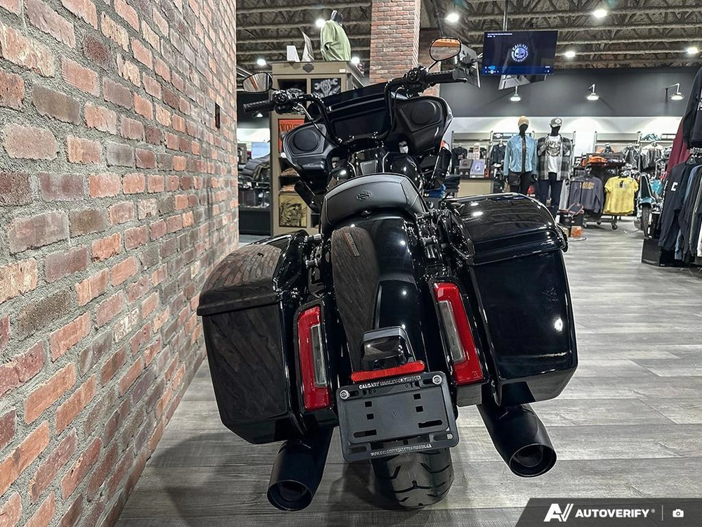 2026 Harley-davidson Road Glide alt