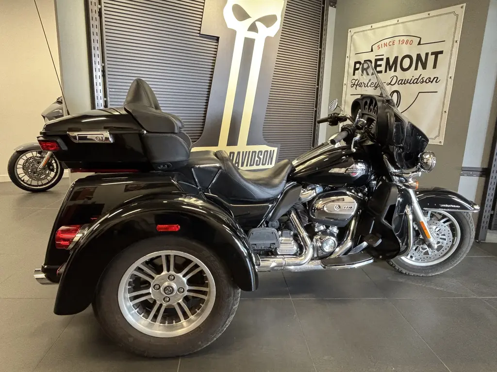2024 Harley-Davidson FLHTCUTG Tri Glide Ultra FLHTCUTG