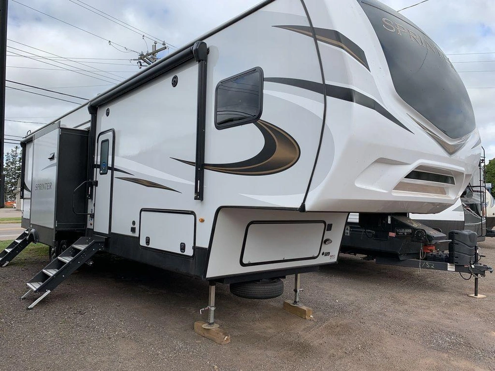 2022 Keystone Rv Sprinter 35bh alt