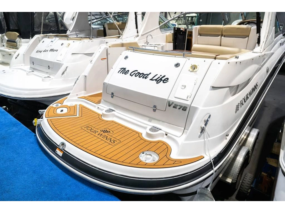 Four Winns 278 Vista 2009 alt