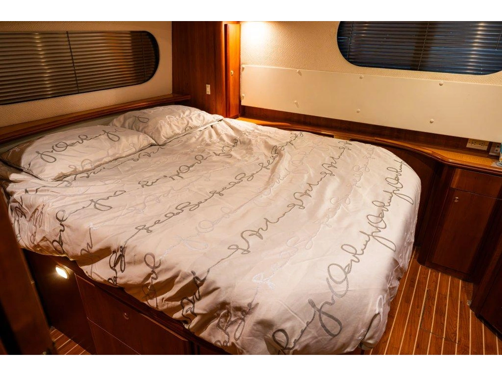 Autre 390 Motor Yacht 2003 alt