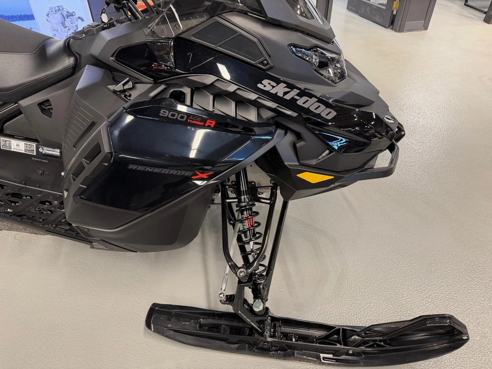 Ski-doo Renegade X 900 Turbo R Ice Ripper 2026 alt