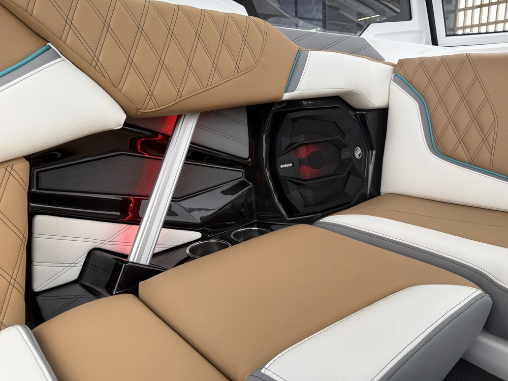 2026 Tige Boats 22rzx alt