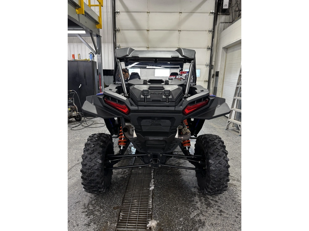 Polaris Rzr Xp 1000 Ult 2025 alt