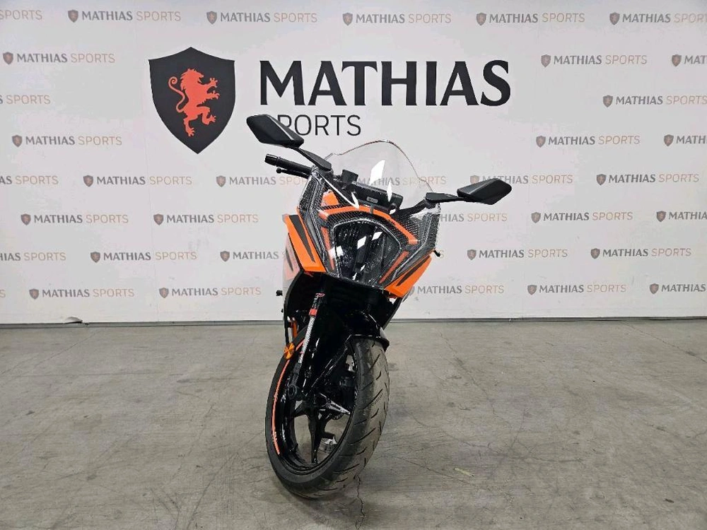 2022 Ktm Rc 390 alt
