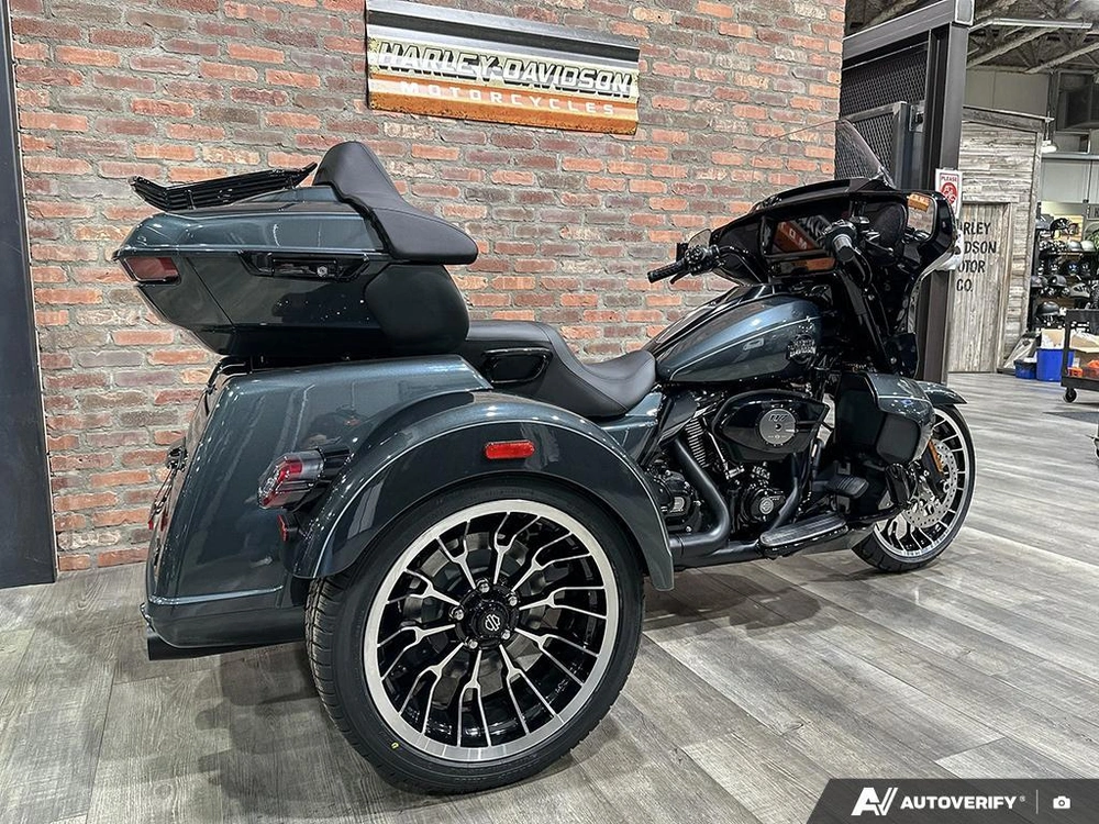 2026 Harley-davidson Street Glide 3 Limited alt