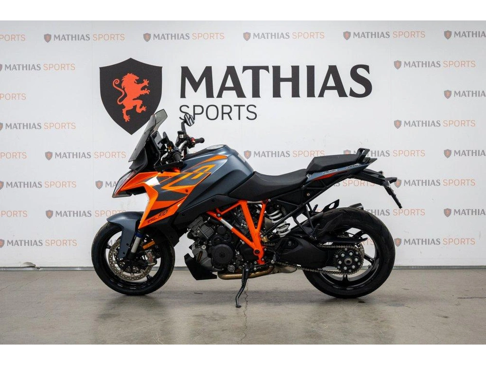 2024 Ktm 1290 Super Duke Gt Demo alt