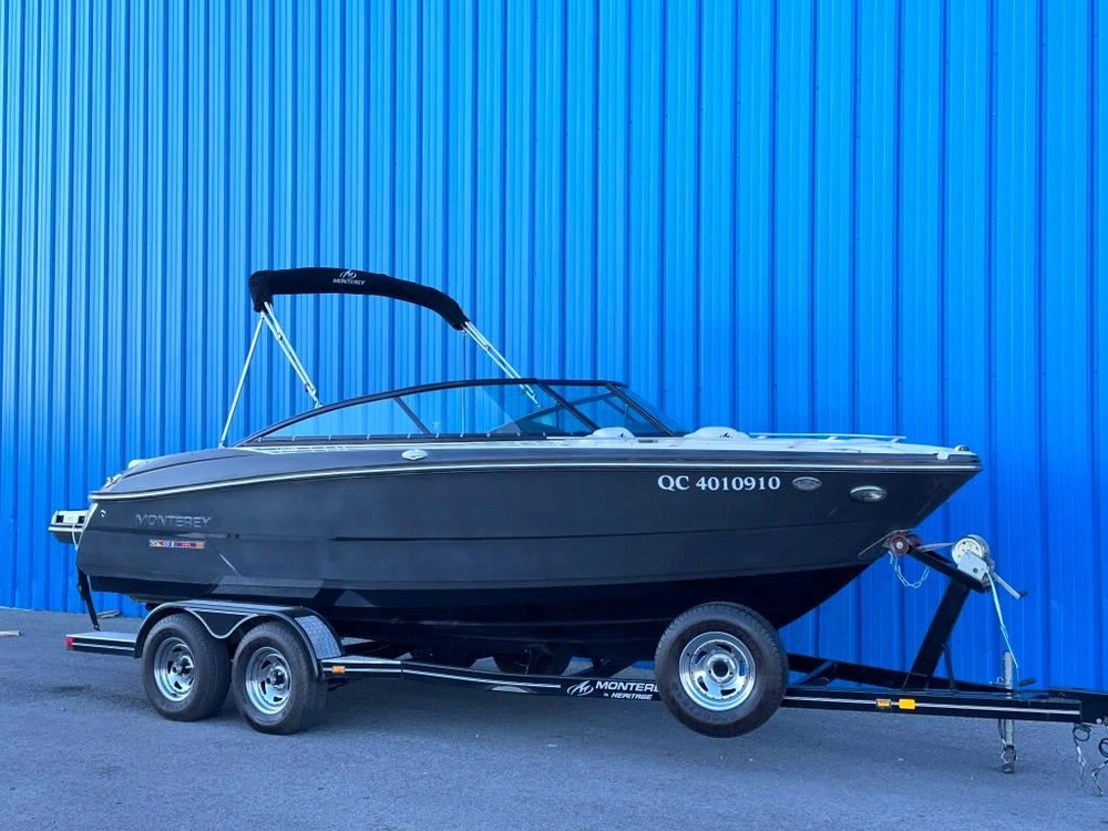 Monterey Boats 214 Ss Br 2014 alt