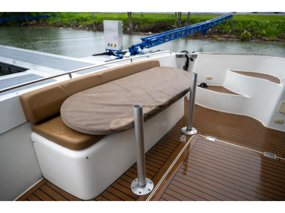 2012 Carver Voyageur 54 *sur Rendez-vous* alt