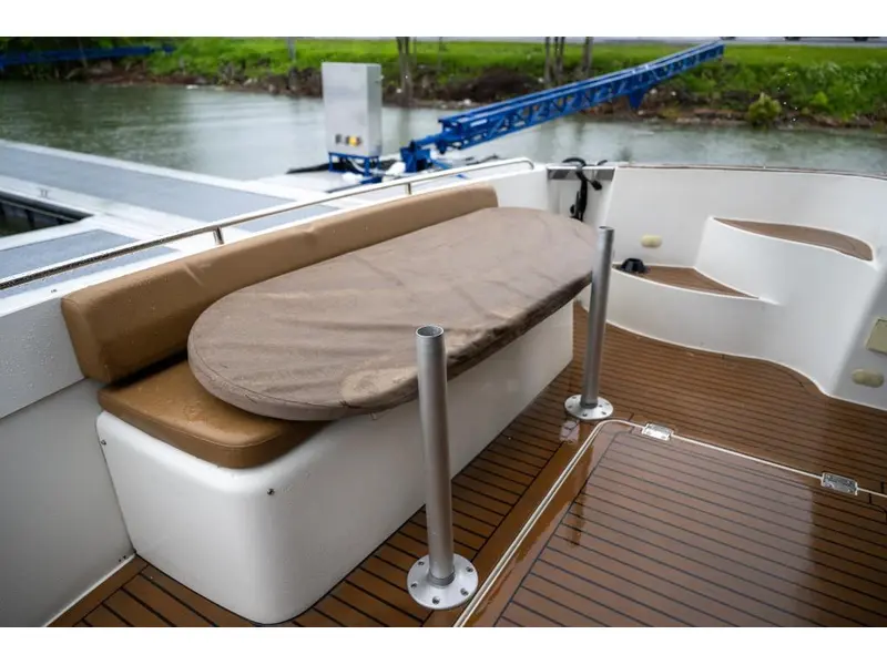 2012 Carver Yachts Voyageur 54 *SUR RENDEZ-VOUS* thumbnail 14