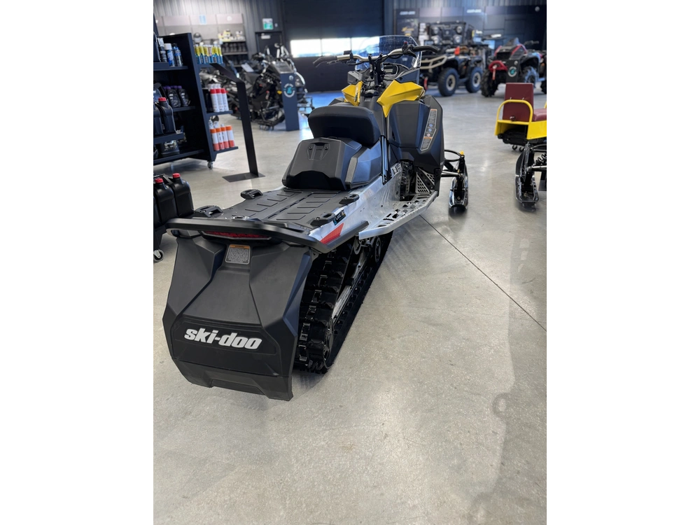 2025 Ski-doo Mxz Sport 600efi Yl 137 1.2rs 25 600 Efi 137 1.25 alt