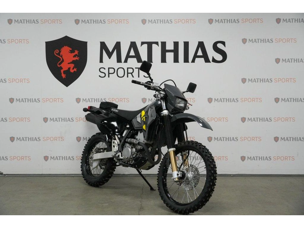 2021 Suzuki Drz400 alt