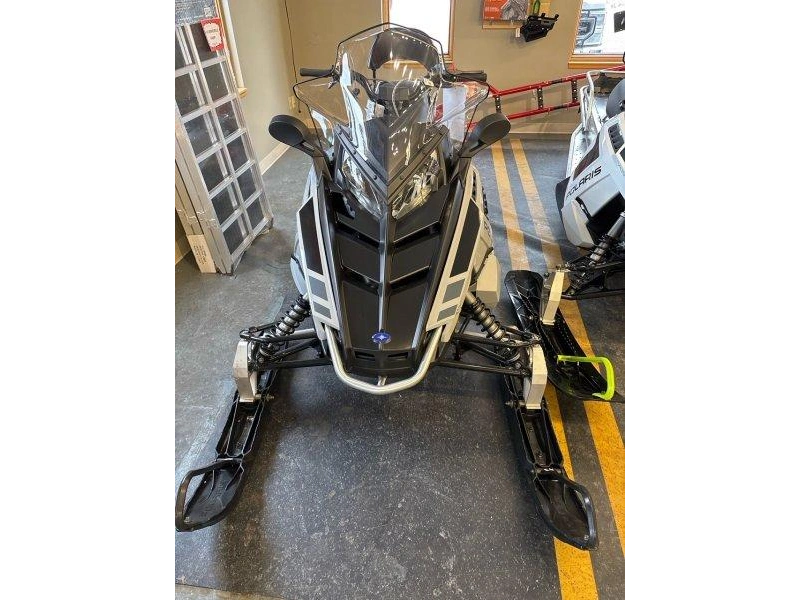 2025 Polaris 550 Voyageur Lxt Es alt
