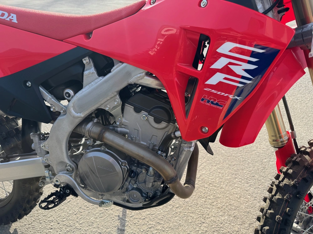2025 Honda Crf250rxs alt