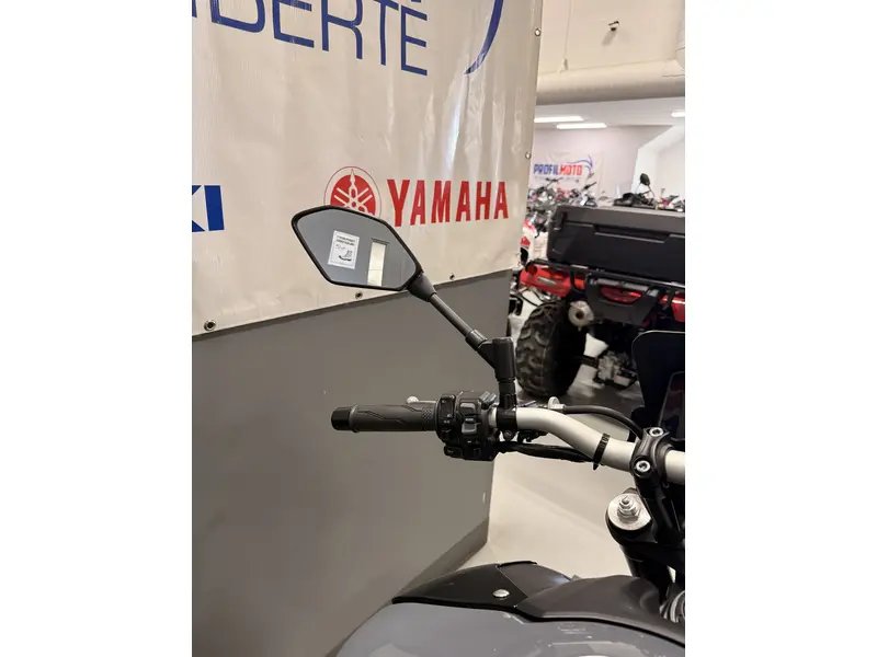 Yamaha MT-09 MT9 2022
