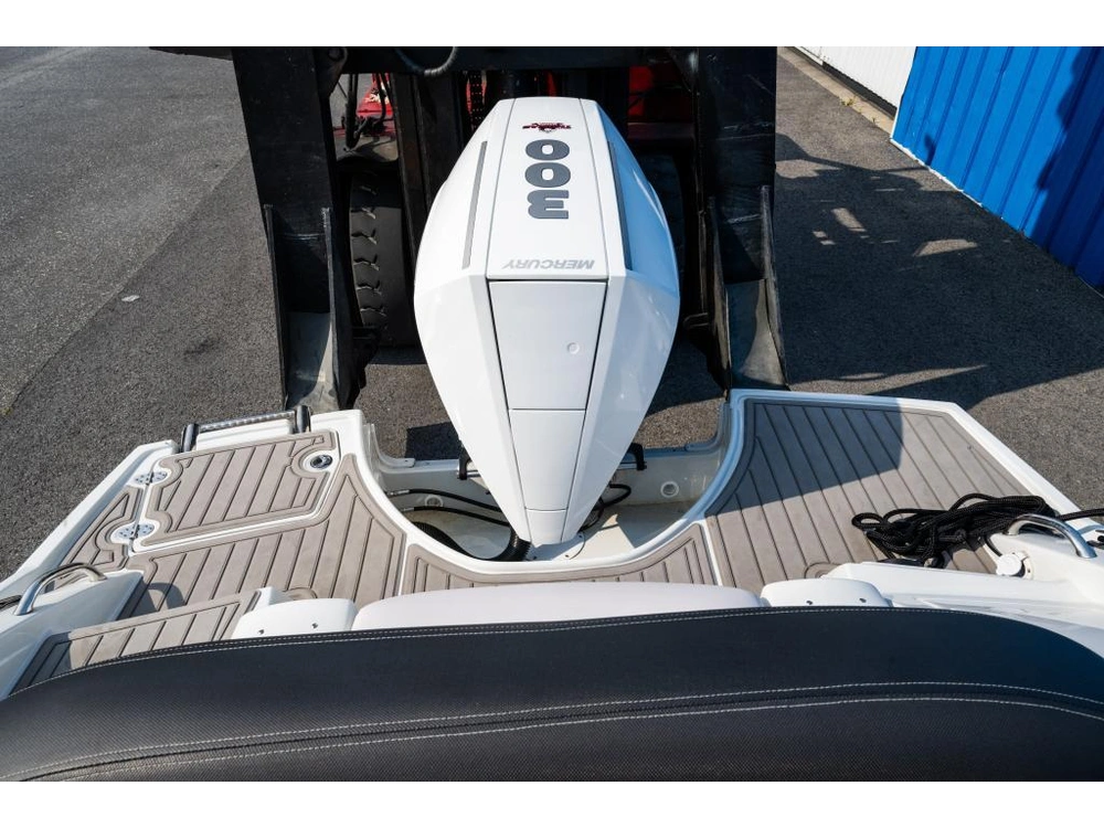 Crownline E285sx - 300xl Verado 2023 alt