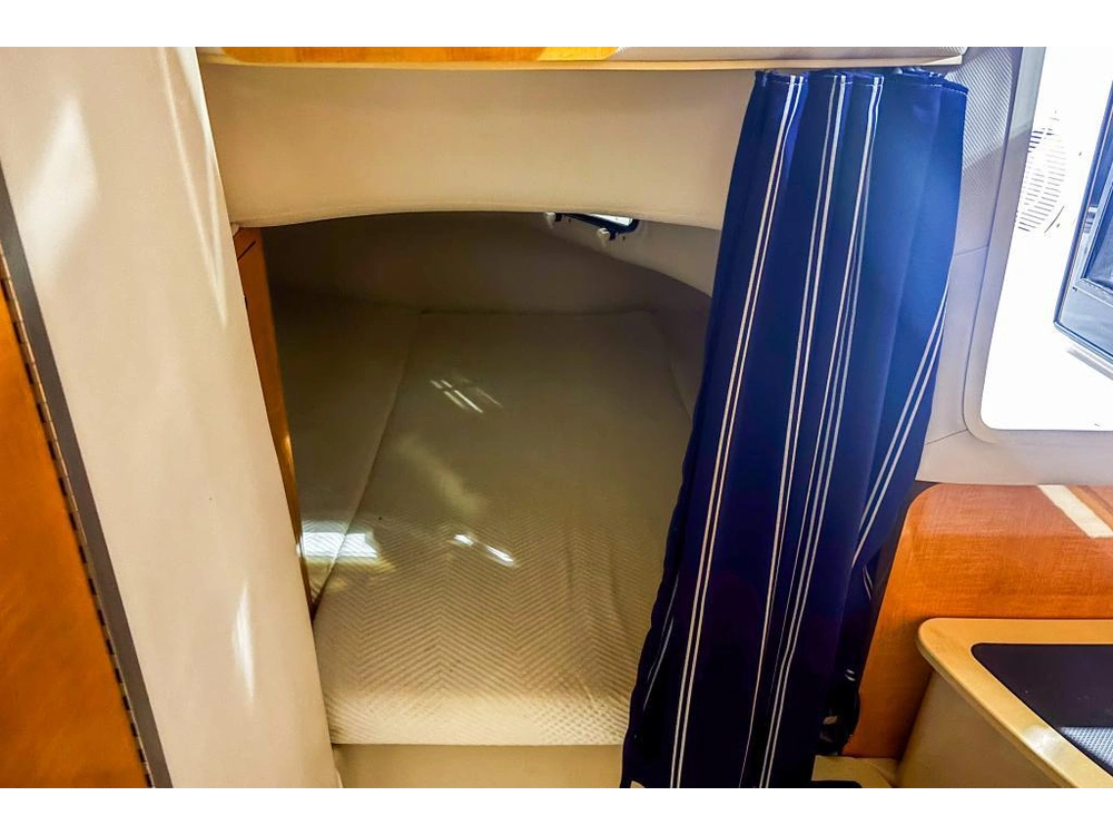 Four Winns 285 Vista 2011 alt