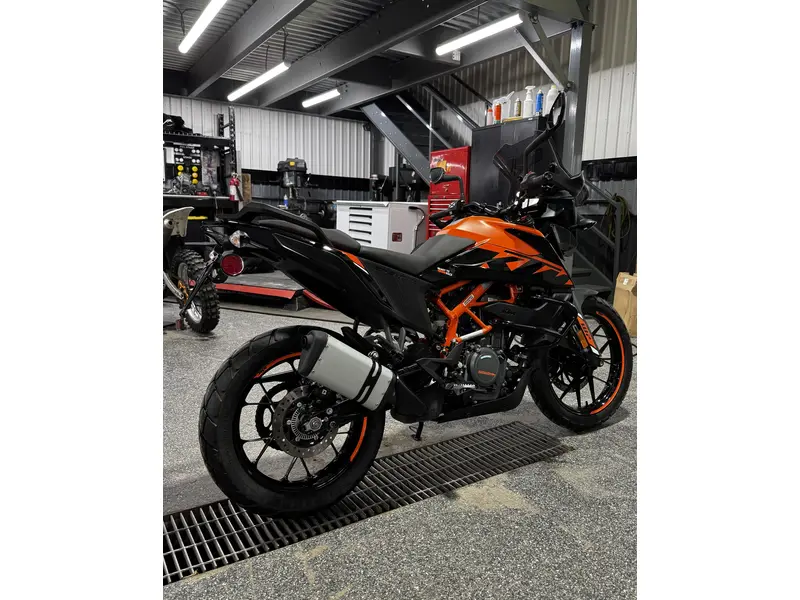 Ktm 390 Adventure 2023 alt