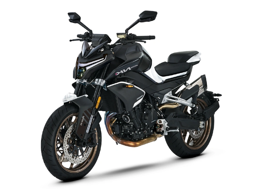 2024 Cfmoto 800nk Sport Nebula White alt