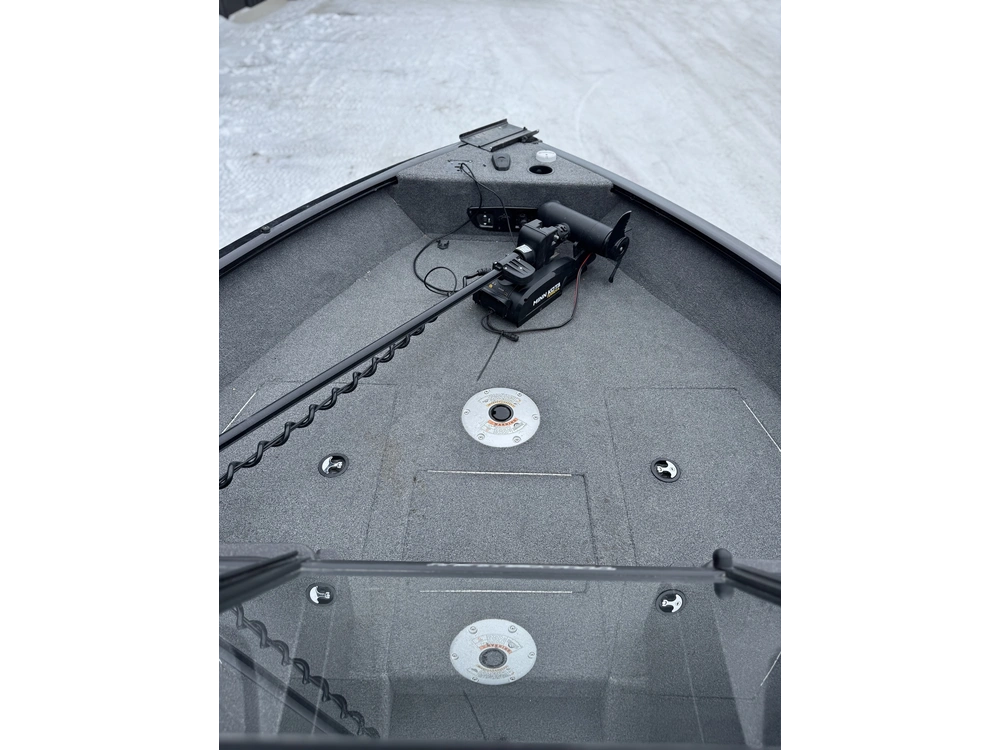 2022 Tracker Tracker Pro Guide V-175 alt