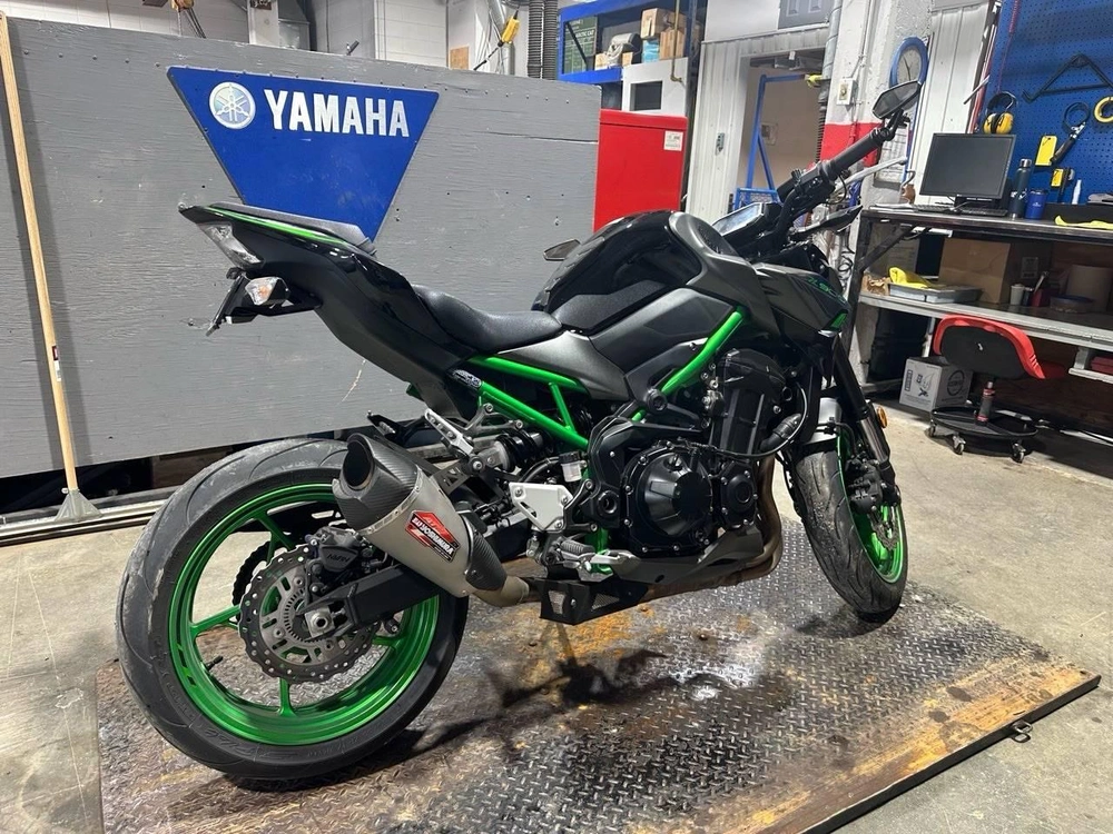 2023 Kawasaki Z900 Abs alt