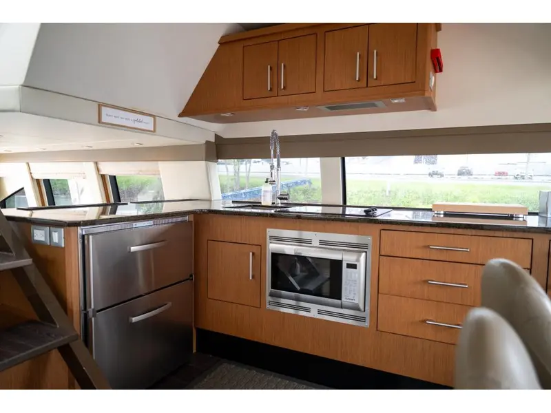2012 Carver Yachts Voyageur 54 *SUR RENDEZ-VOUS* thumbnail 29
