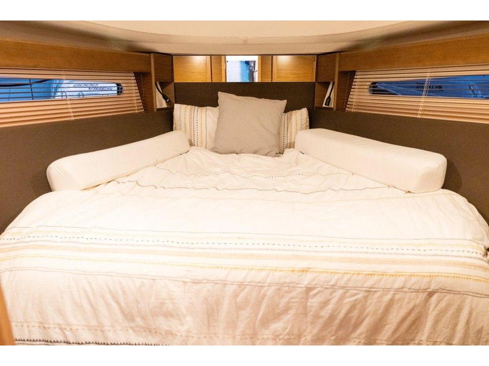 Bavaria S36 Coupe Volvo D3-220 *sur Rendez-vous* 2018 alt
