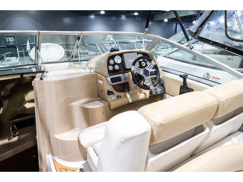 Four Winns 278 Vista 2009 alt