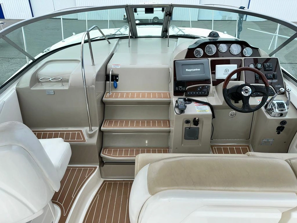 Sea Ray 330 Sundancer 2009 alt