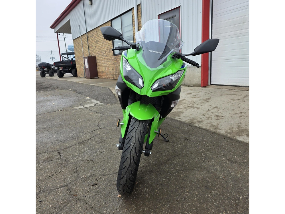 2026 Kawasaki Ninja 300 alt