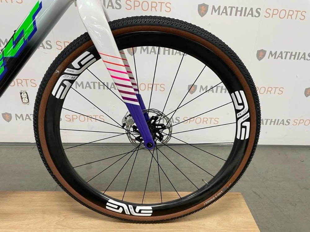 2025 Felt Breed Frd Un1td Le alt