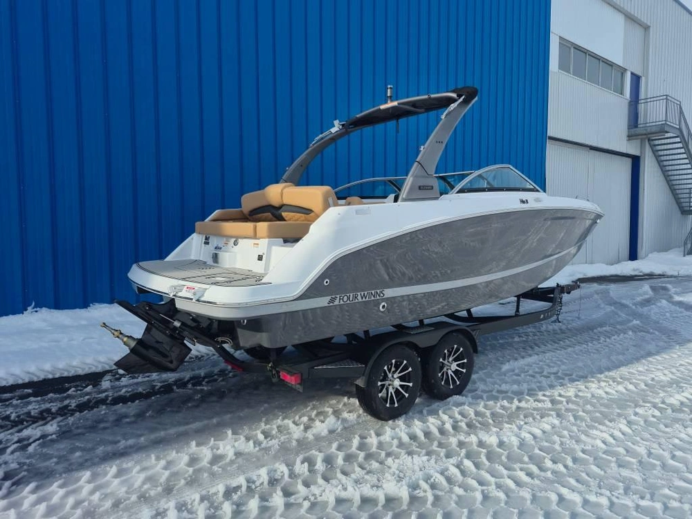 Four Winns Hd3 4.5l/b3 Dts 2026 alt