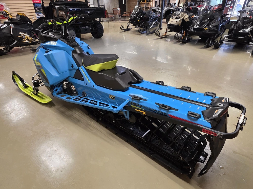 2018 Ski-doo Summit X 154 2.5 alt