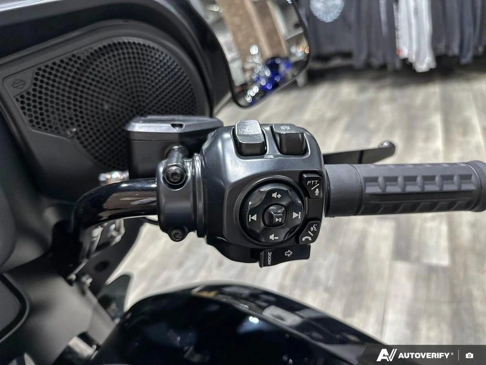 2026 Harley-davidson Street Glide alt