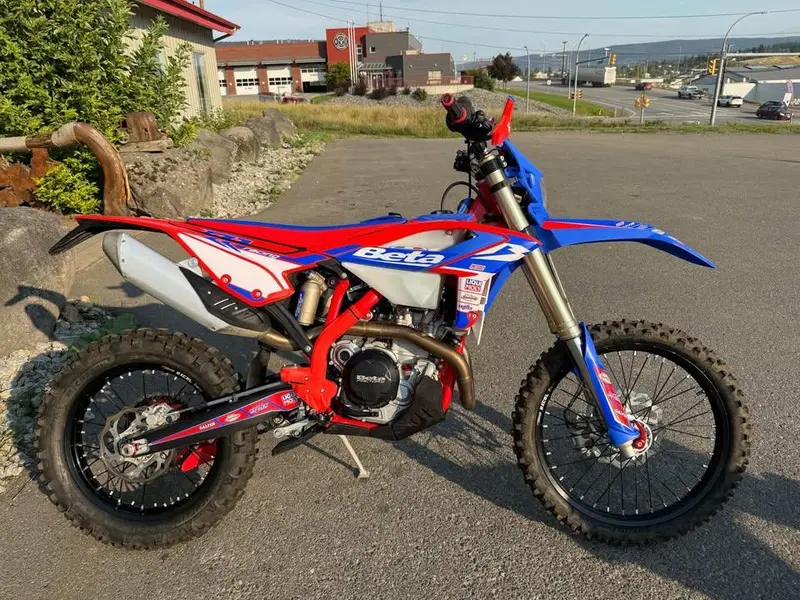 2024 Beta MY24390RR4T-RE