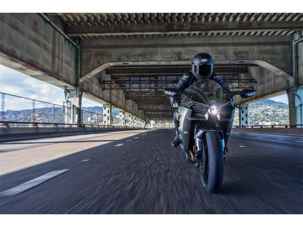 2026 Kawasaki Ninja H2 Carbon alt