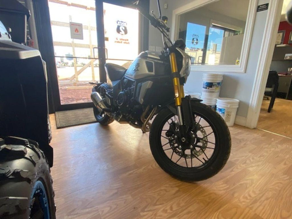 2022 Cfmoto 700cl-x alt