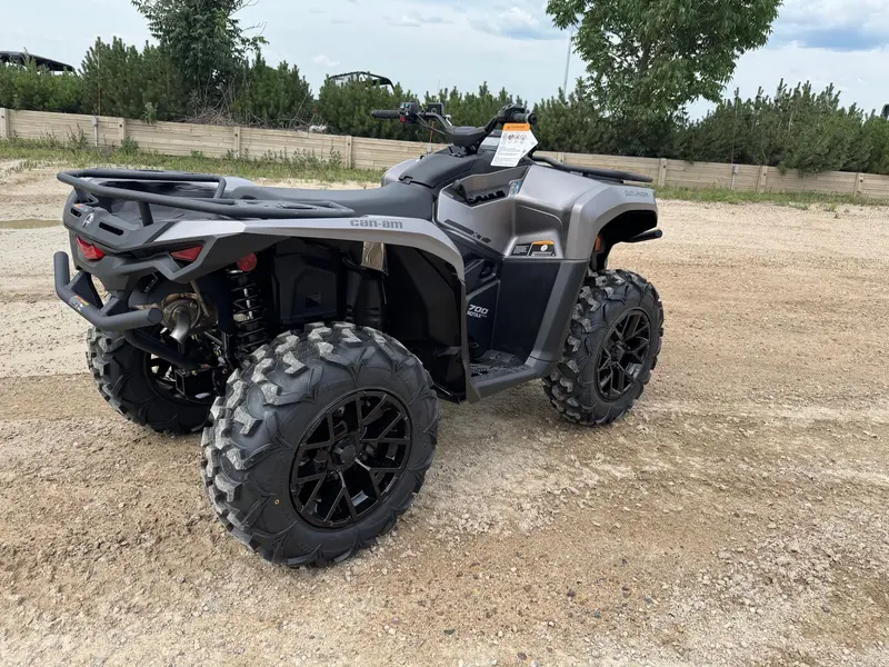 2026 Can-Am OUTLANDER XT 700