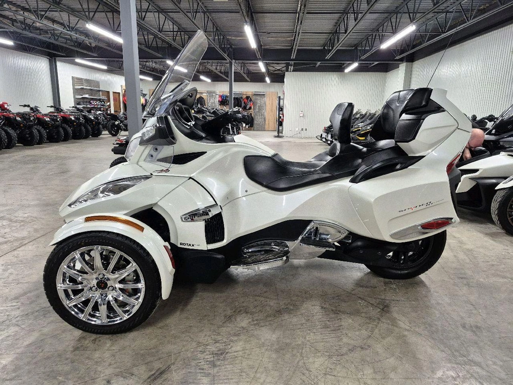 Can-am Spyder Rt Limited Se6 2015 alt
