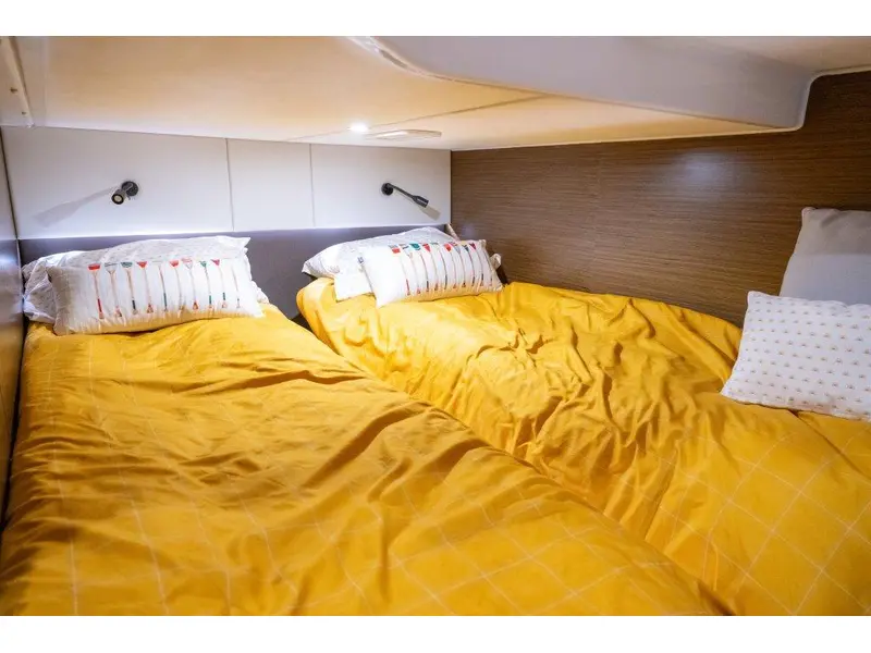 2018 Bavaria Motoryachts S36 COUPE VOLVO D3-220 *SUR RENDEZ-VOUS* thumbnail 18