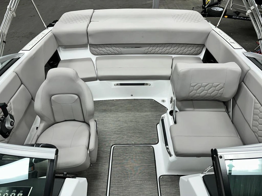 Four Winns H1 Mercruiser 4.5l / Alpha 2023 alt