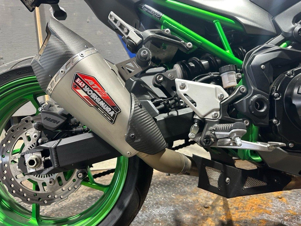 2023 Kawasaki Z900 Abs alt