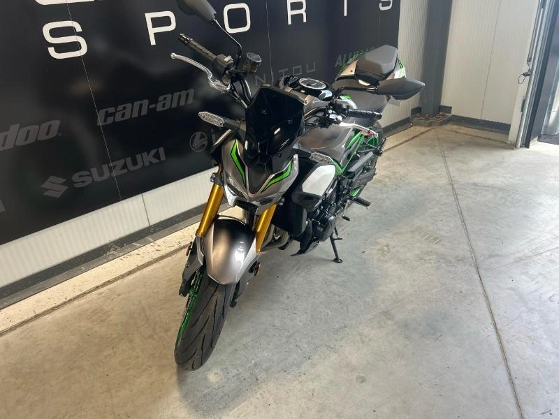 Kawasaki Z900 Se 2025 alt
