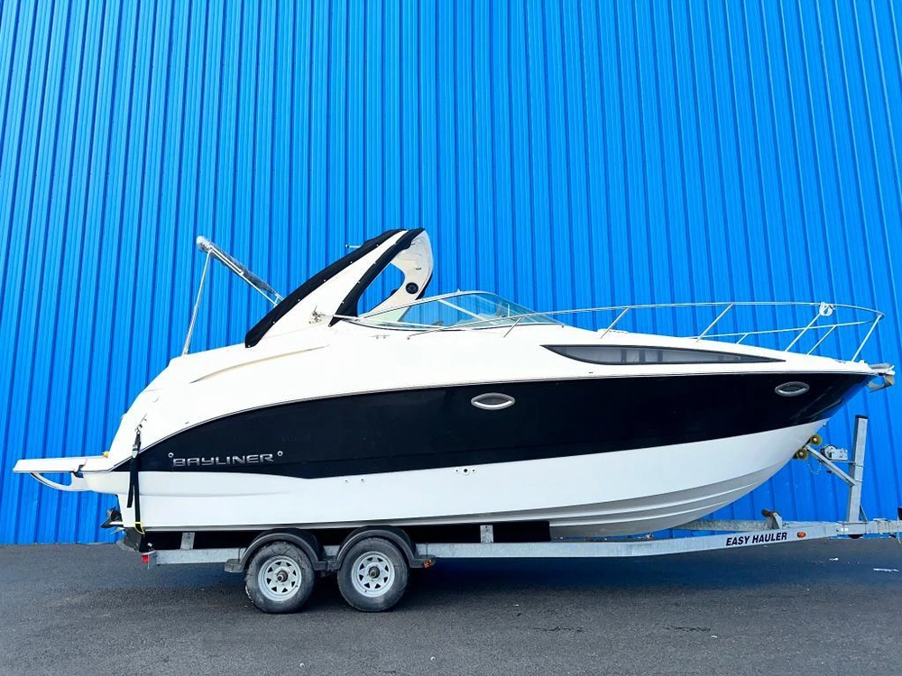 Bayliner 285 2012 alt