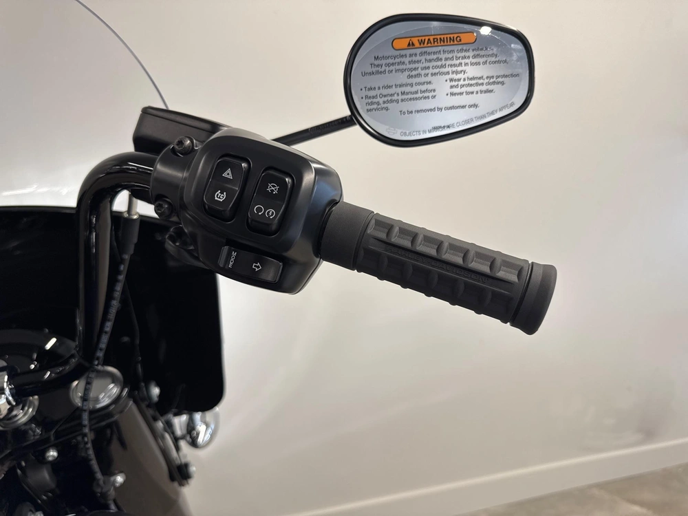 2026 Harley-davidson Flhc - Heritage Classic alt