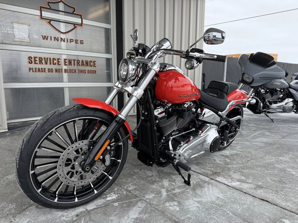 2026 Harley-davidson Breakout alt