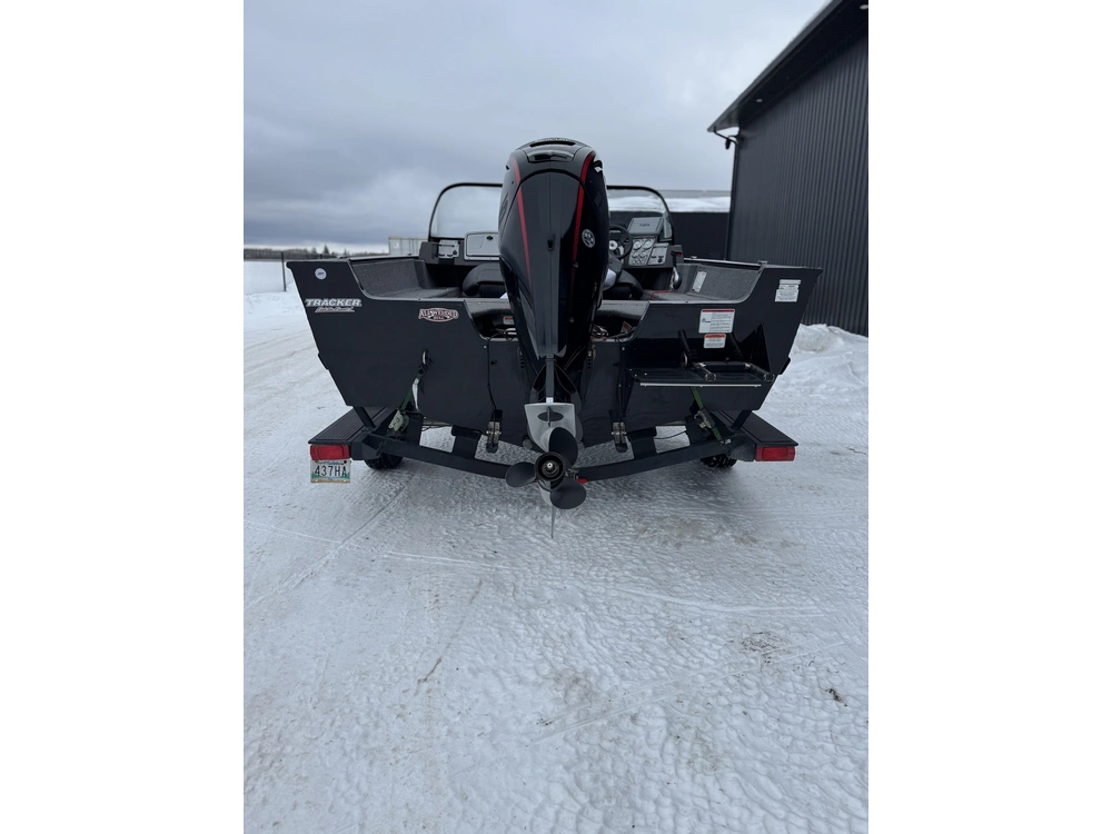 2022 Tracker Tracker Pro Guide V-175 alt