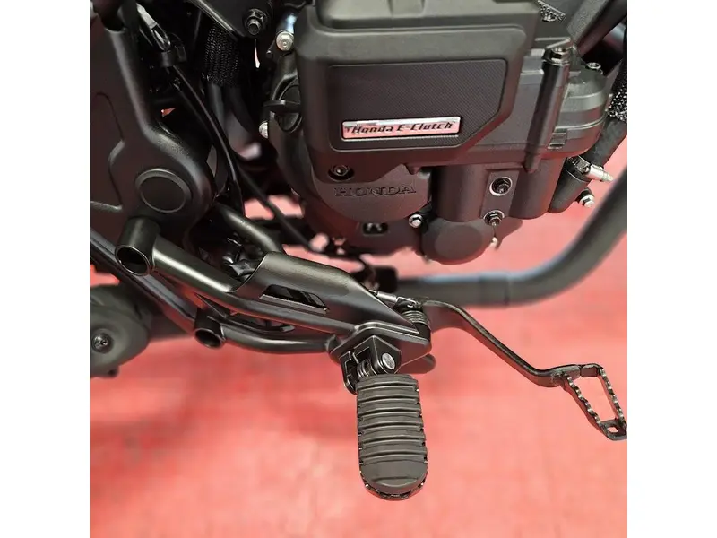 2026 Honda REBEL 300 E-CLUTCH thumbnail 24