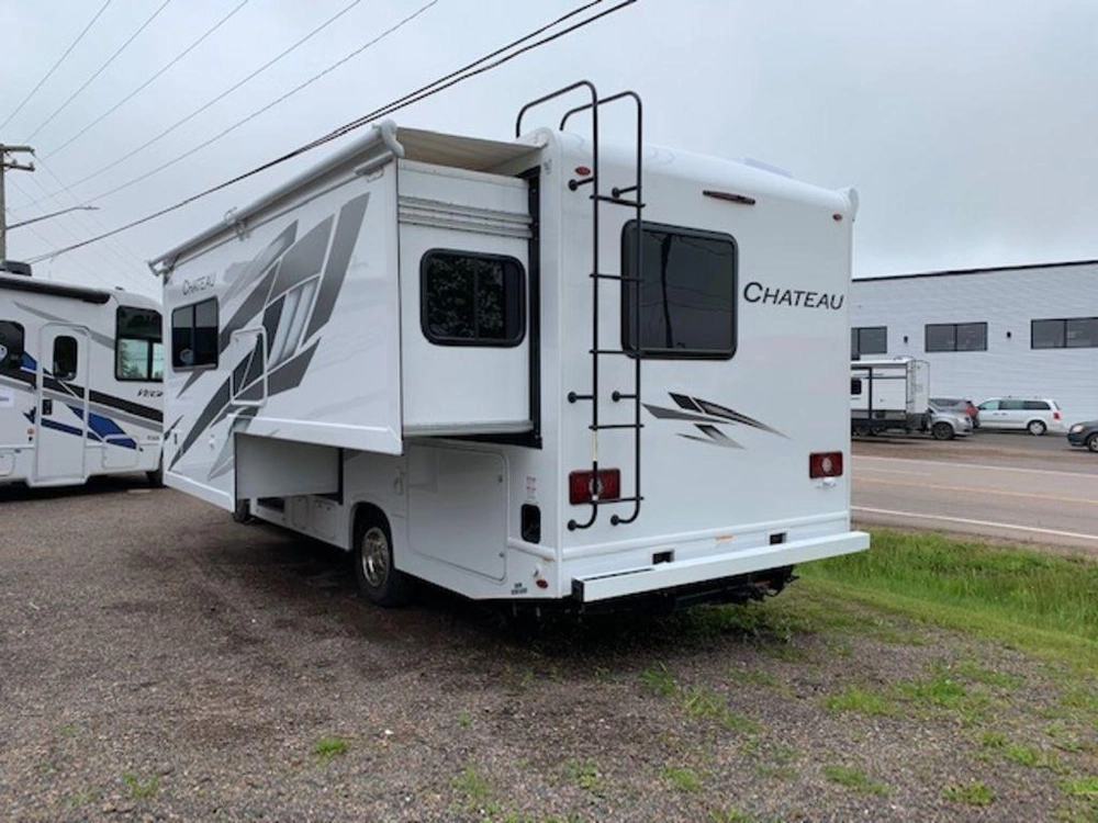 2024 Thor Motor Coach Chateau 24f alt